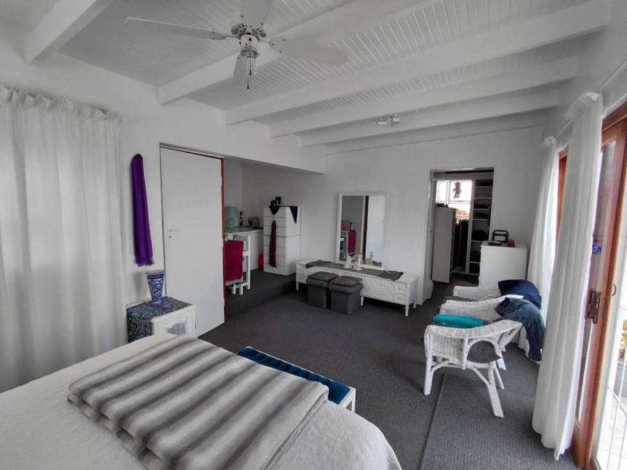 4 Bedroom Property for Sale in Onrus Western Cape